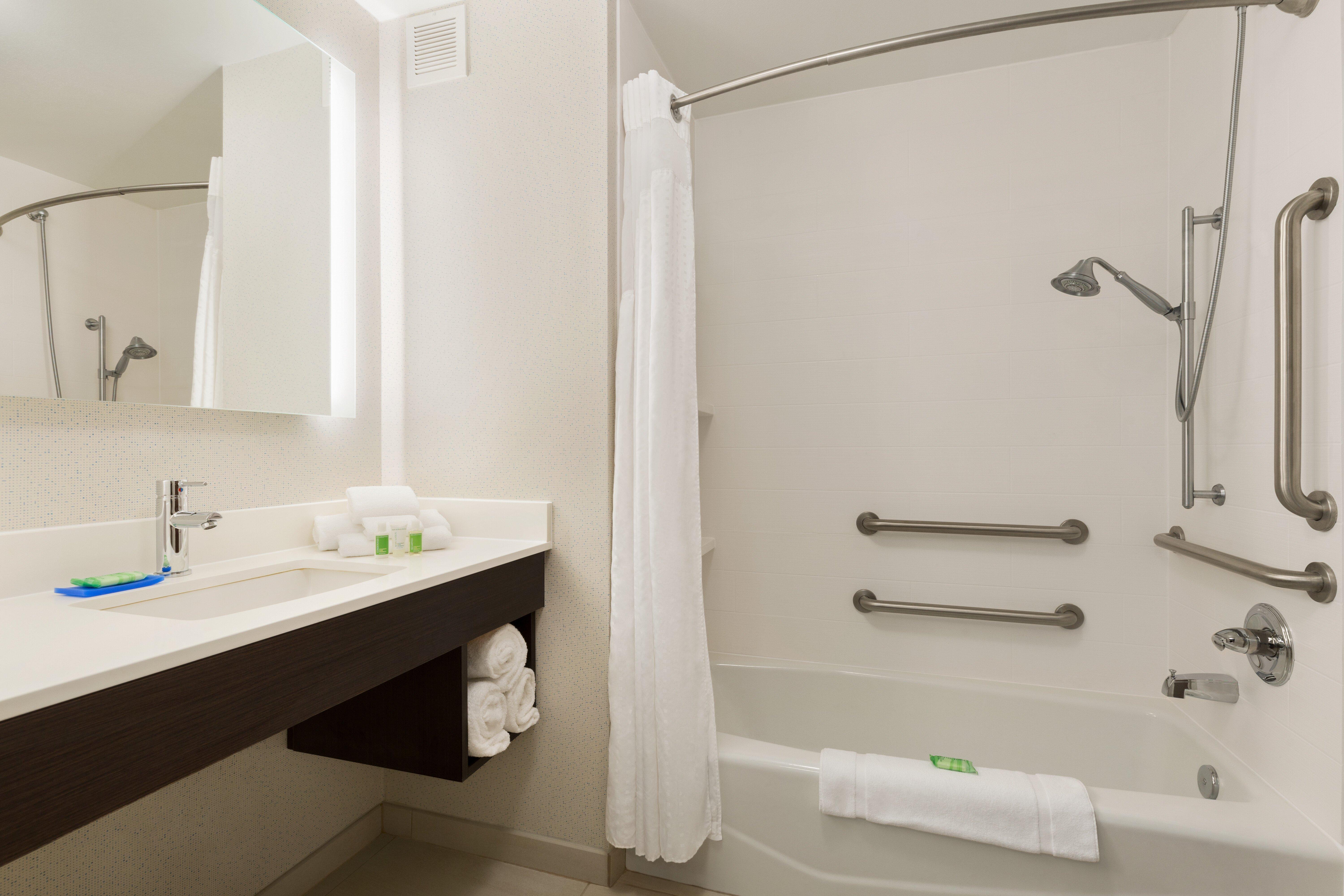 Holiday Inn Express Hotel & Suites Shawnee I-40 By Ihg Kültér fotó